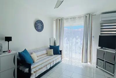 Image de V0782 - Apt climatisé 4 pers Vias Plage avec un stationnement et proche plage