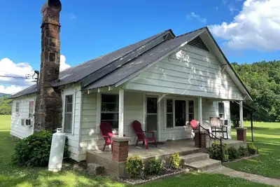 Image de Mamaw & Papaw's Farmhouse