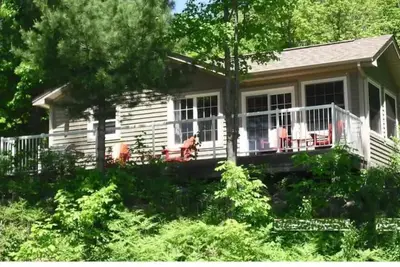 Image de Luxury Cottage  at Blue Water Acres Resort, Lake of Bays 3 Bedrooms Aug/Nov