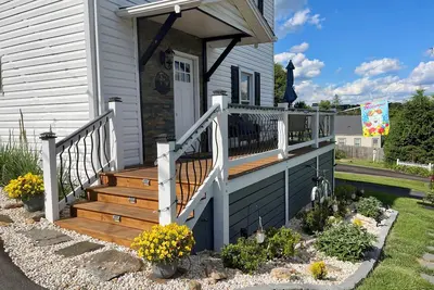 Image de New River Hideaway - Walking Distance to Historic Downtown Galax Virginia