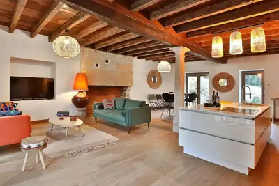 Image de Le Clos du Maine la campagne à la ville, gîte 6 pers à 5mn à pied de Périgueux