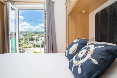 Image de Golwgfor-Famille-Résidence-Vue sur la baie-Salle de bain partagée
