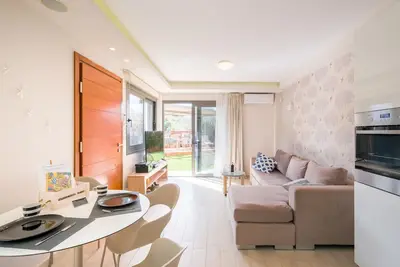 Image de Glaros Twin, Flats w. Private Garden near Beach
