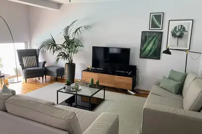 Image de Oliveira House