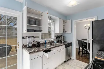 Image de 3br, Spacious home w\/ fire pit