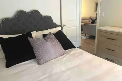 Image de Cute Keewatin Bungalow with a/c!