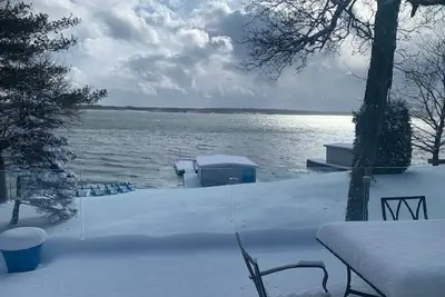 Image de Waterfront Cottage- 1000 Island- Winter Rental