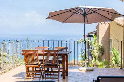 Image de Maison de vacances 'N10 Villa Fico D'india' avec vue sur la mer, Wi-Fi et climatisation