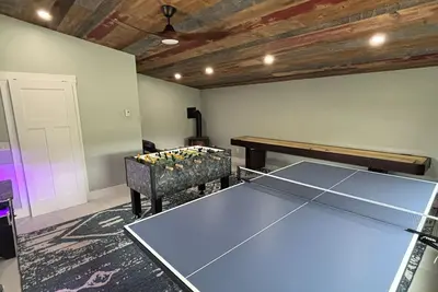 Image de Spacious home on 225 Acres! Country living at its best! Unit#2