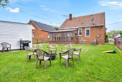 Image de Cozy 3br Near Downtown Cleveland | Rock & Roll Hf