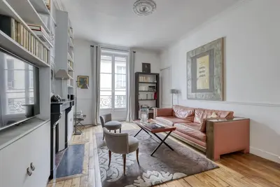 Image de Spacious Typical Parisian Flat - Paris Le Marais