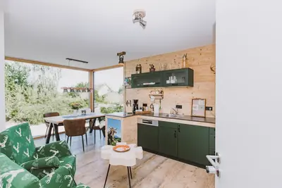 Image de Appartement 'Garden - Guggi's Emporeon Allgäu' avec terrasse partagée, Wi-Fi et climatisation