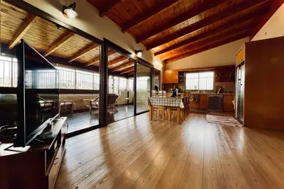 Image de Cozy wood apartment with great view to Nazareth