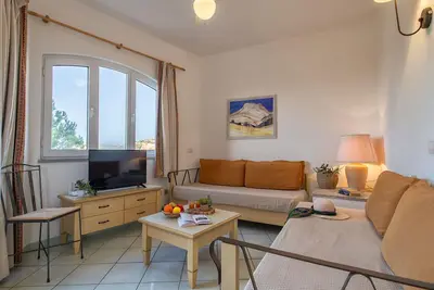 Image de Agréable appartement avec Wifi, climatisation, piscine, Tv, terrasse, animaux admis et parking
