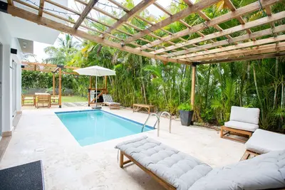 Image de PrivatePool| Golf| DailyCleaning| Modern|Bbq @Jd