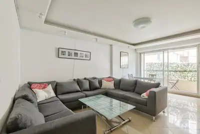 Image de Cosy appart avec balcon à proximité de la Villette