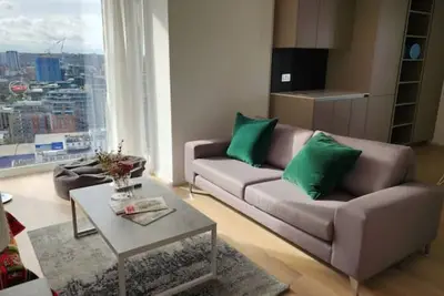 Image de Modern and new 3 Bedrooms w High Up River View