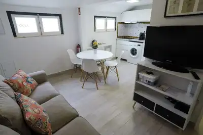 Image de Charming top floor duplex apartment.