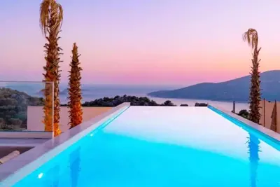Image de Ultra Luxury Villa with the sea view - Villa Su Kalkan