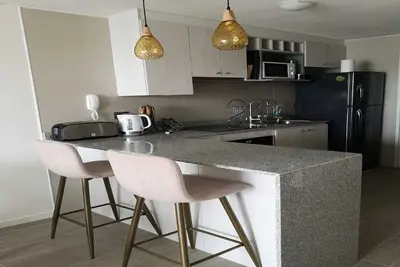 Image de Departamento en Av del Mar, te espera!