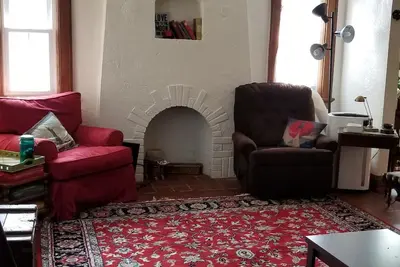 Image de Comfortable, charming 2 bedroom upper duplex in Toledo, Ohio.