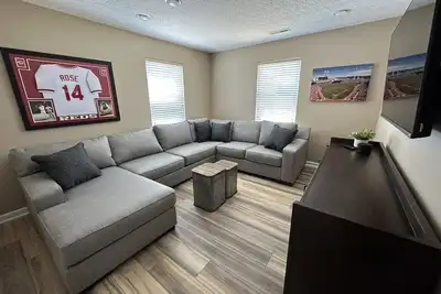 Image de The Dugout\nFamily-friendly baseball themed house, 20 miles from Downtown Cincy
