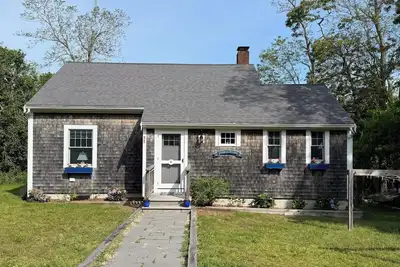 Image de Town Cove Coastal Chic