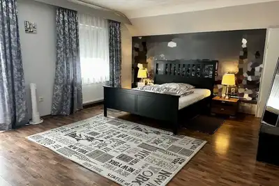 Image de Appartement-Appartement-Salle de bain privée séparée-Vue sur Jardin-Haus alt