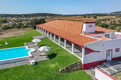 Image de Monte da Vista Alegre, Tipico Monte Alentejano, 15 min de Elvas - Piscina - T6