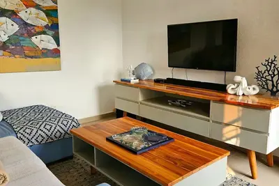 Image de Modern town house W/ pool\n\n