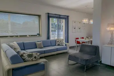 Image de Kaukana Seaside Flat with Shared Swimming Pool