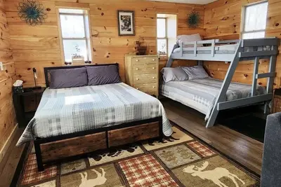 Image de Minutes From Hocking Hills, Zaleski State Forest, Vinton County, Lake Hope!