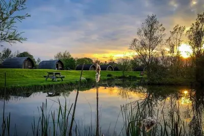 Image de Somerset glamping pod with access to adventure activities.