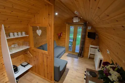 Image de Somerset glamping pod with access to adventure activities.