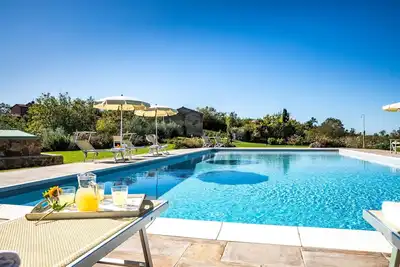 Image de Maison de vacances privée avec climatisation, Wifi, piscine privée, Tv, patio, vue panoramique