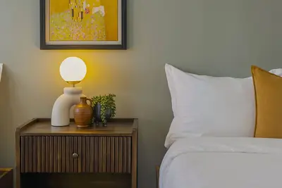 Image de 2 Bedroom Craftsman:King Bed:Office:Views:Parking::Between Disney/Universal