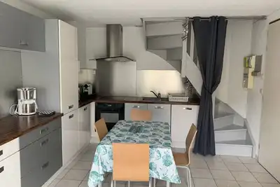 Image de Maison à 50m de la Plage avec Parking Privatif