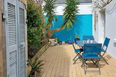 Image de Petite maison de plain-pied et son jardinet plein Sud