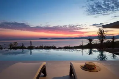 Image de Luxury & Unique Villa Bevel House with sea view, panoramic view, family, quiet area, stylish, bbg