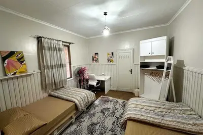 Image de A double private room in Downtown #N32
