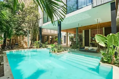 Image de Luxury Tulum Retreat: Perfect for Couples: Serene Oasis with Pool & Terrace