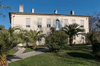 Image de Demeure de Caractère en Bordure de Garonne