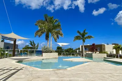 Tropical Retreat Villa Miramar