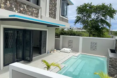 Image de Private Villa /5 Ac bedrooms /2 in suite/private pool /parking/Roof terrace