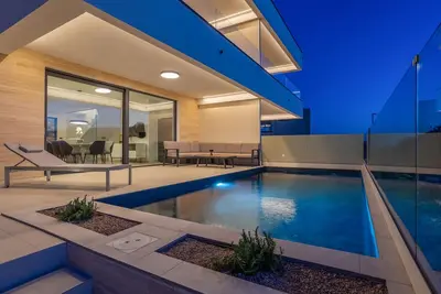 Image de Villa Punat Hills with pool 2