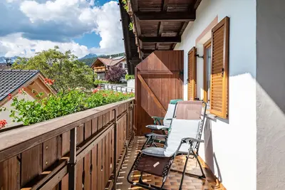 Image de Appartement \"Hofblick\" avec vue sur les montagnes, terrasse privée et Wi-Fi