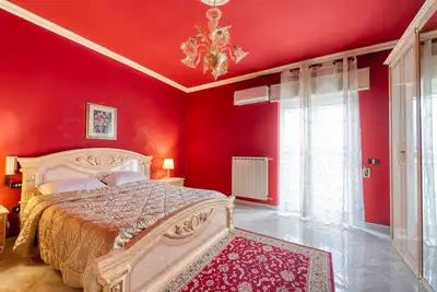 Image de Appartement 'Appartament Queen' avec terrasse privée, Wi-Fi et climatisation