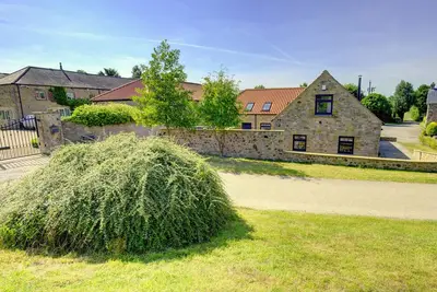 Image de The Gate House, pet friendly, character holiday cottage in Barton