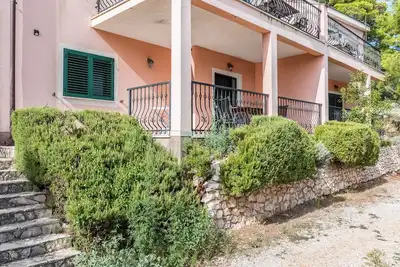 Image de Villa by the Ruzmarin