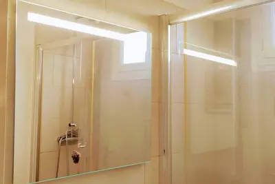 Image de Appartement cosy a 15 min de st lazare